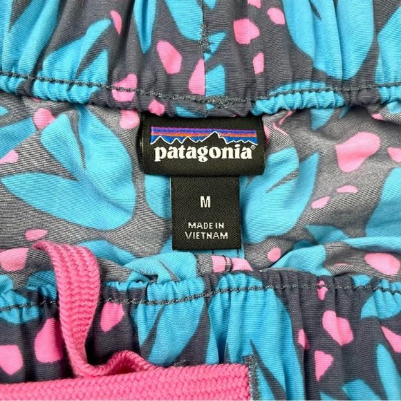 Patagonia Blue Floral Women's Shorts - Picture 5 of 5